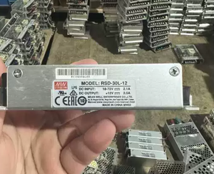 RSD-30L-12 30W DC-DC 18-72V to 12V 2.5A 4kV Isolated Chassis Mount EN50155 Railway Converter